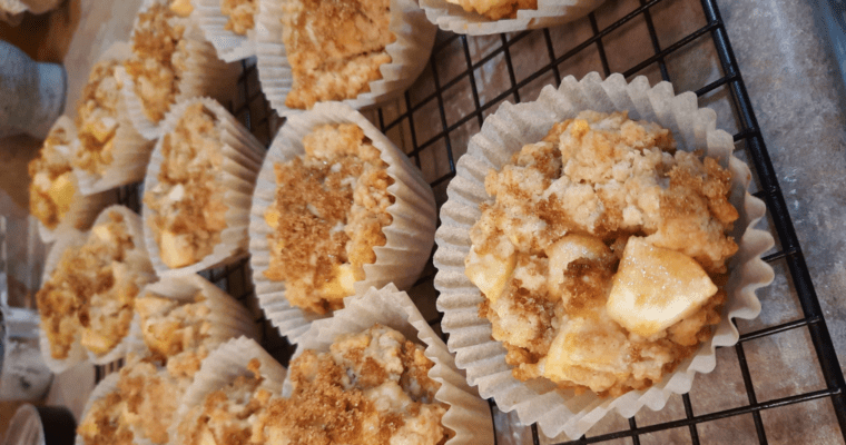 Apple Muffins