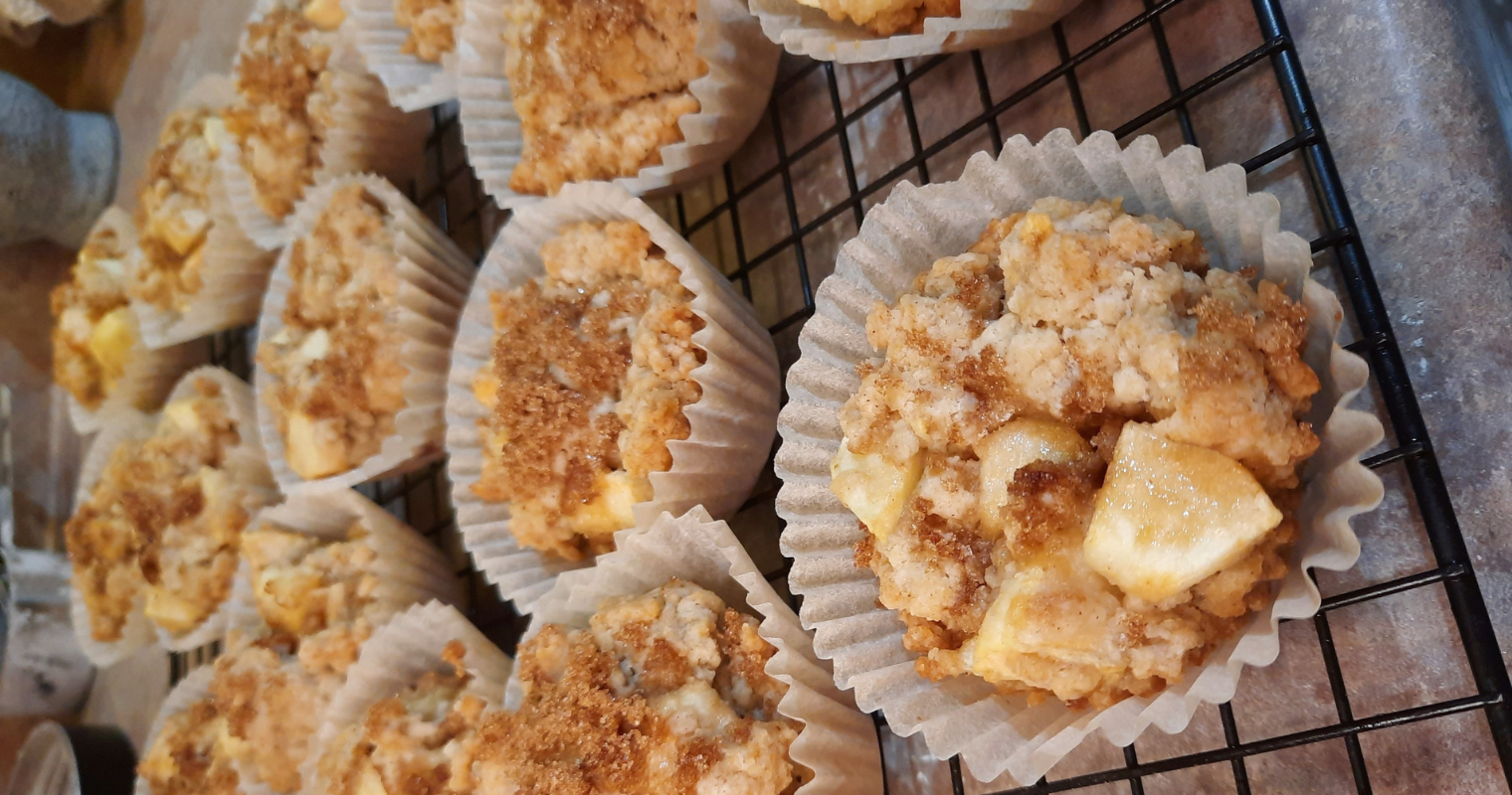 Apple Muffins